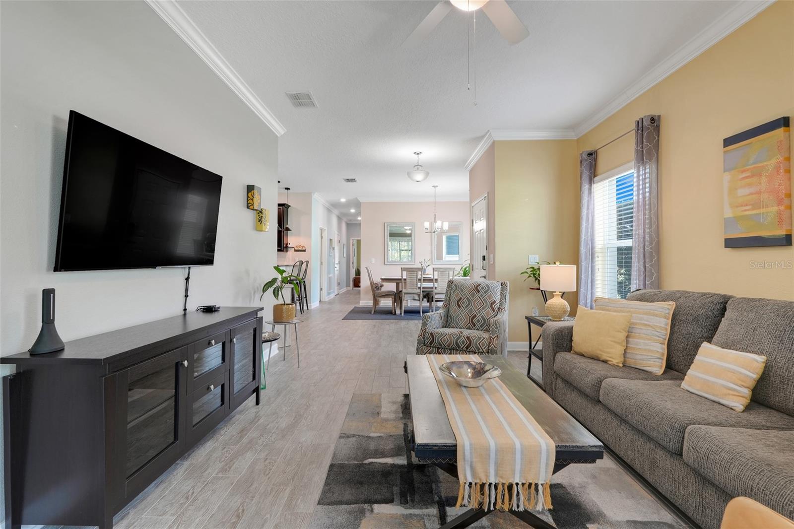 Image 13 of 50 For 3550 Fairwaters Court D