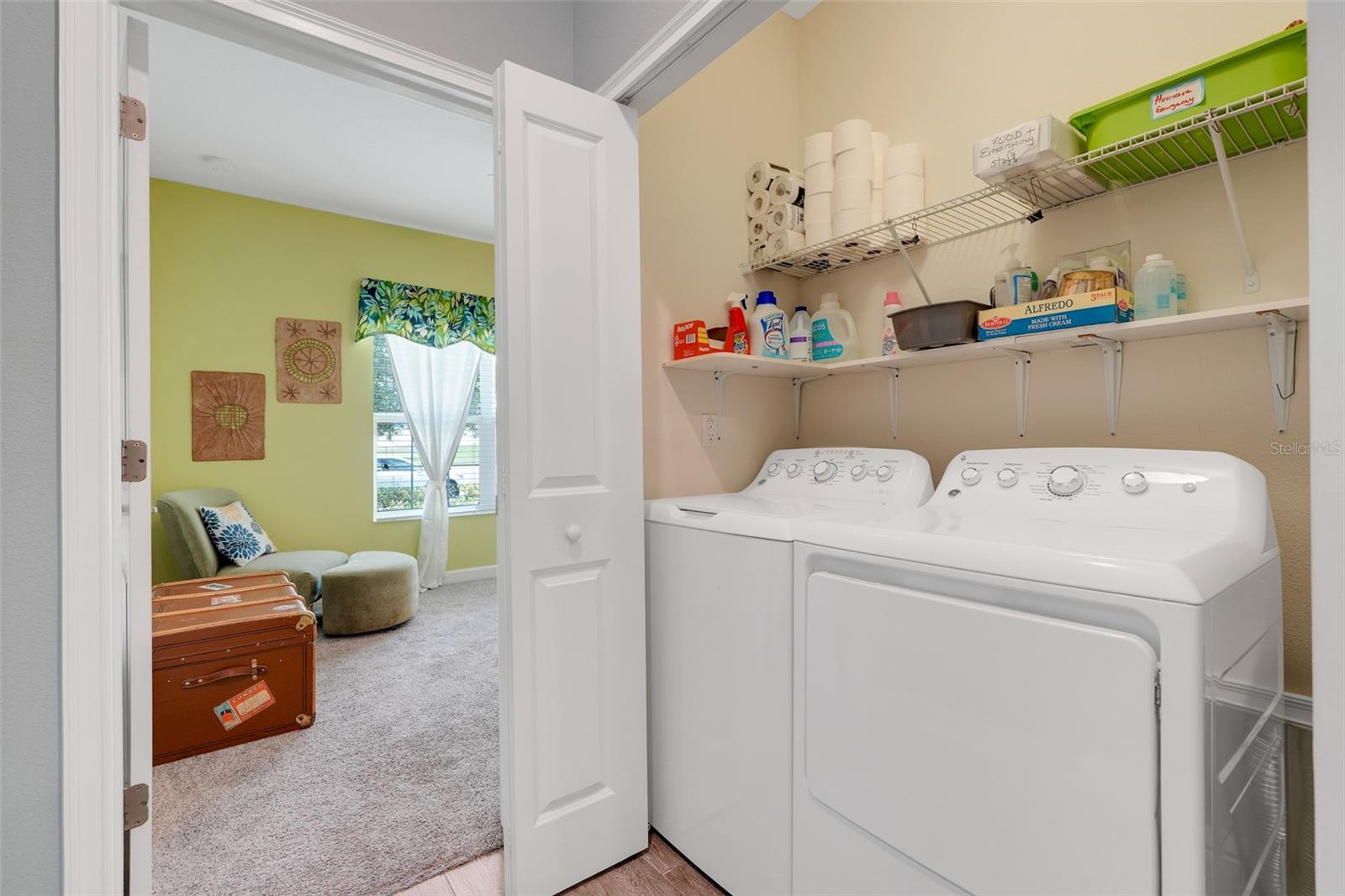 Image 24 of 50 For 3550 Fairwaters Court D