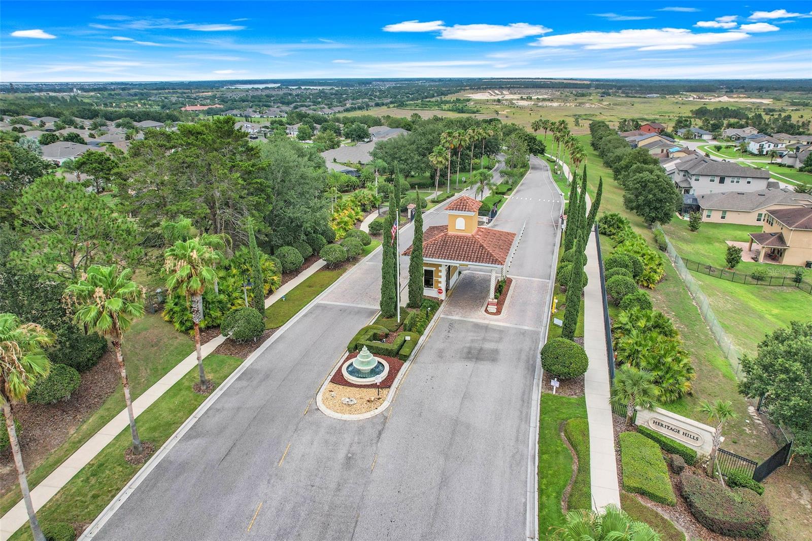 Image 32 of 50 For 3550 Fairwaters Court D