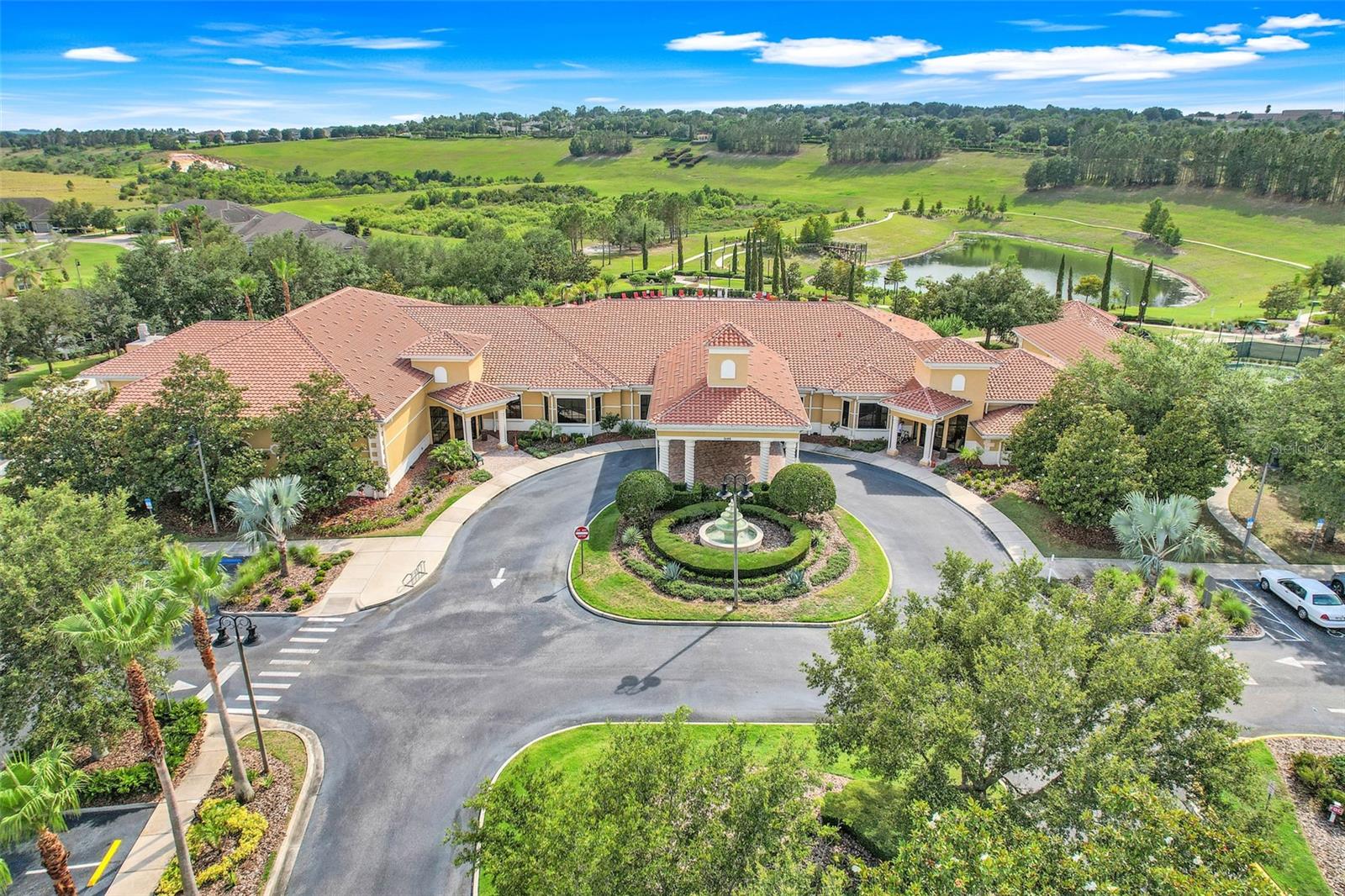 Image 33 of 50 For 3550 Fairwaters Court D
