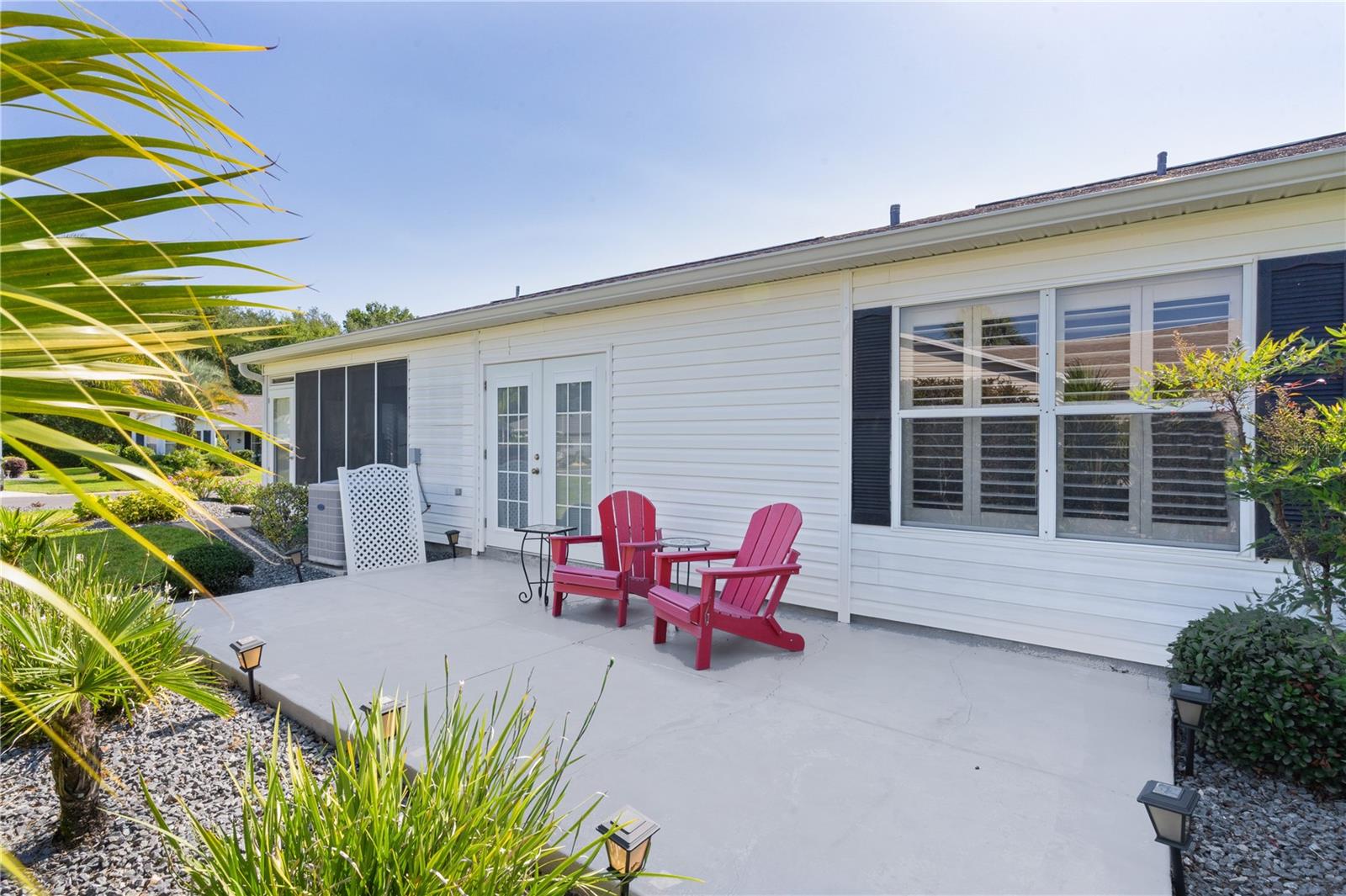 Image 18 of 21 For 2785 Privada Drive