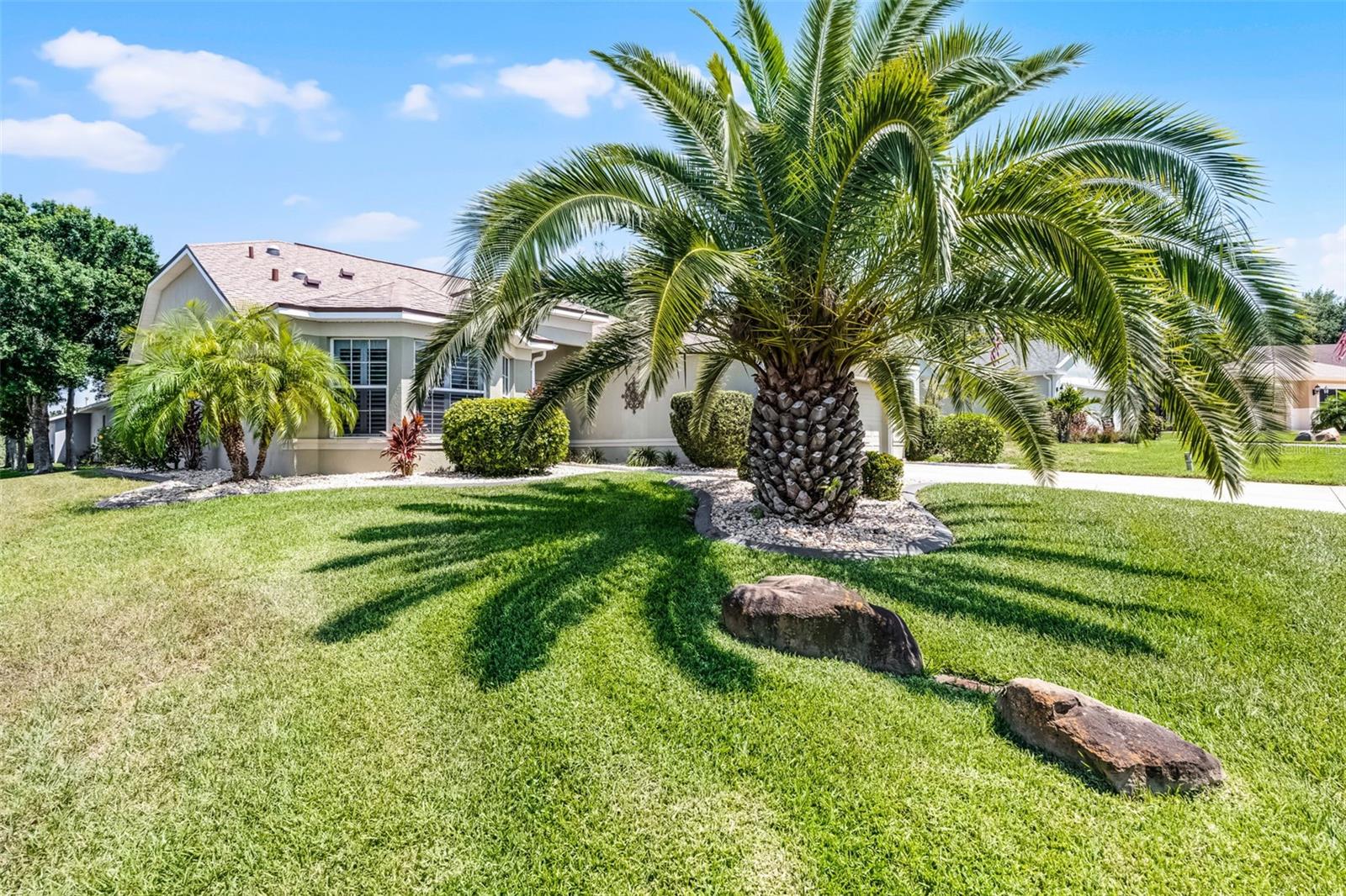Image 4 of 88 For 27018 Nature View Street