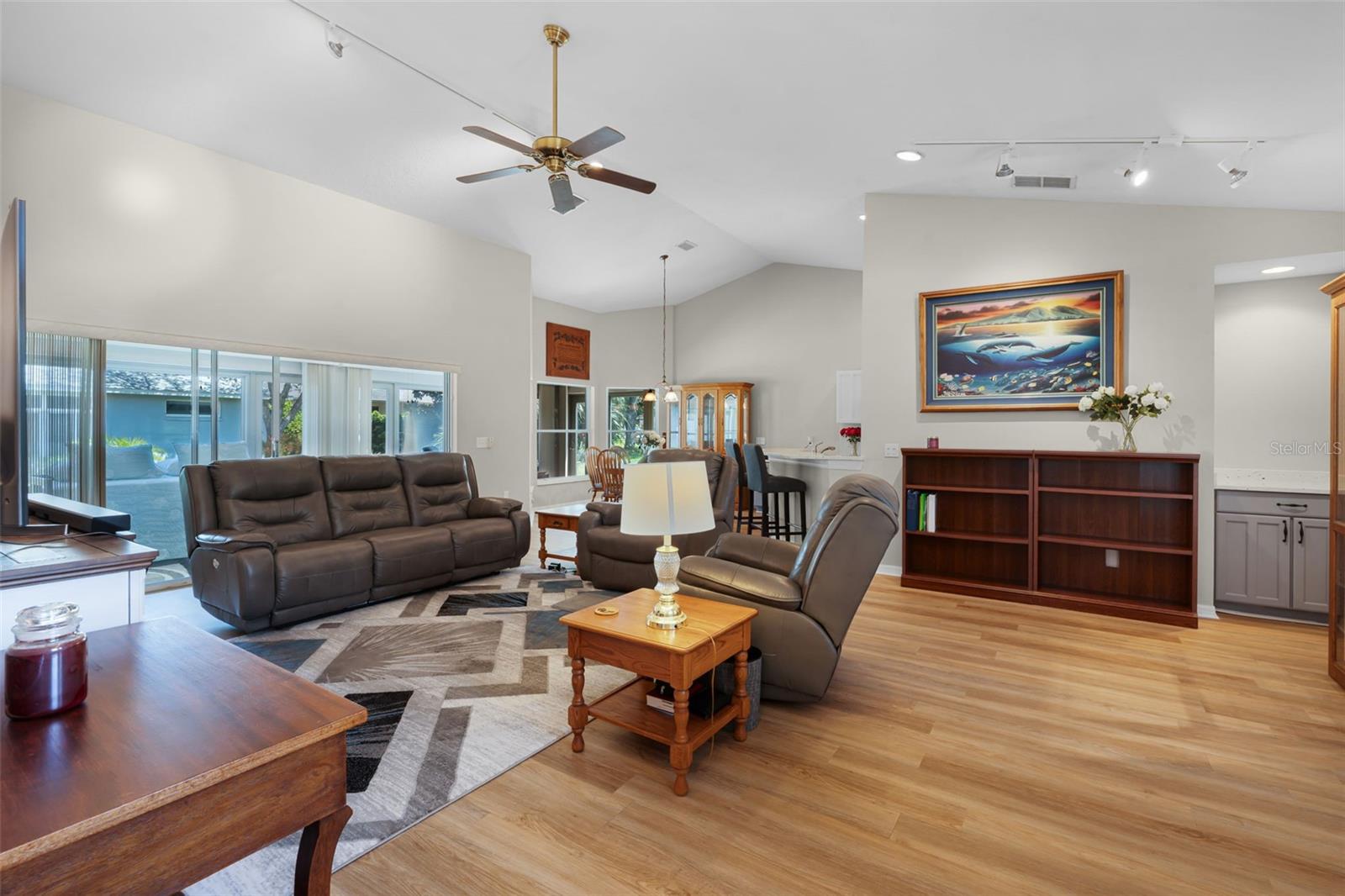 Image 6 of 88 For 27018 Nature View Street
