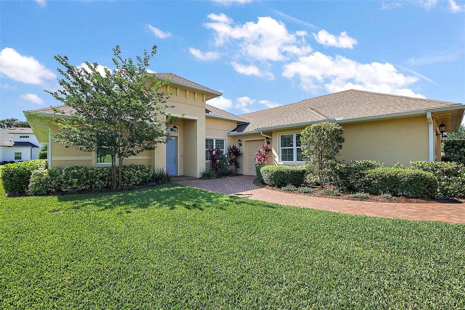 Details for 39504 Hillrise Lane, LADY LAKE, FL 32159