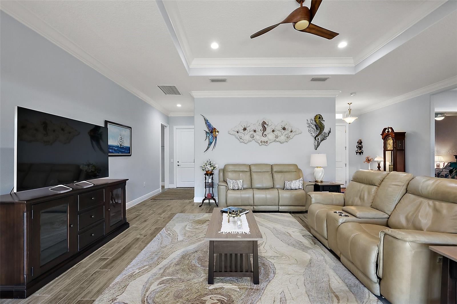 Image 13 of 47 For 39504 Hillrise Lane