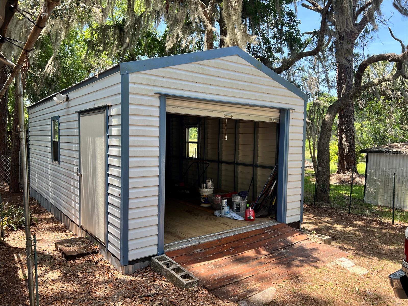 Image 4 of 36 For 6006 Tsala Apopka Drive