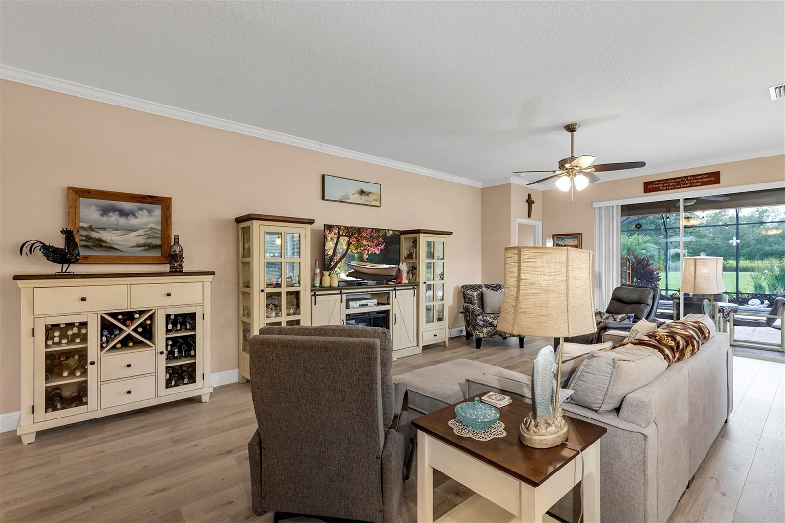 Image 8 of 56 For 3809 Arlington Ridge Boulevard