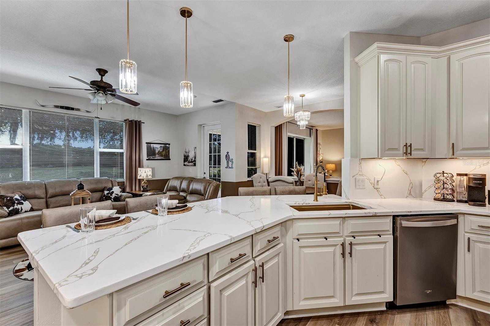 Image 13 of 54 For 3519 Arlington Ridge Boulevard