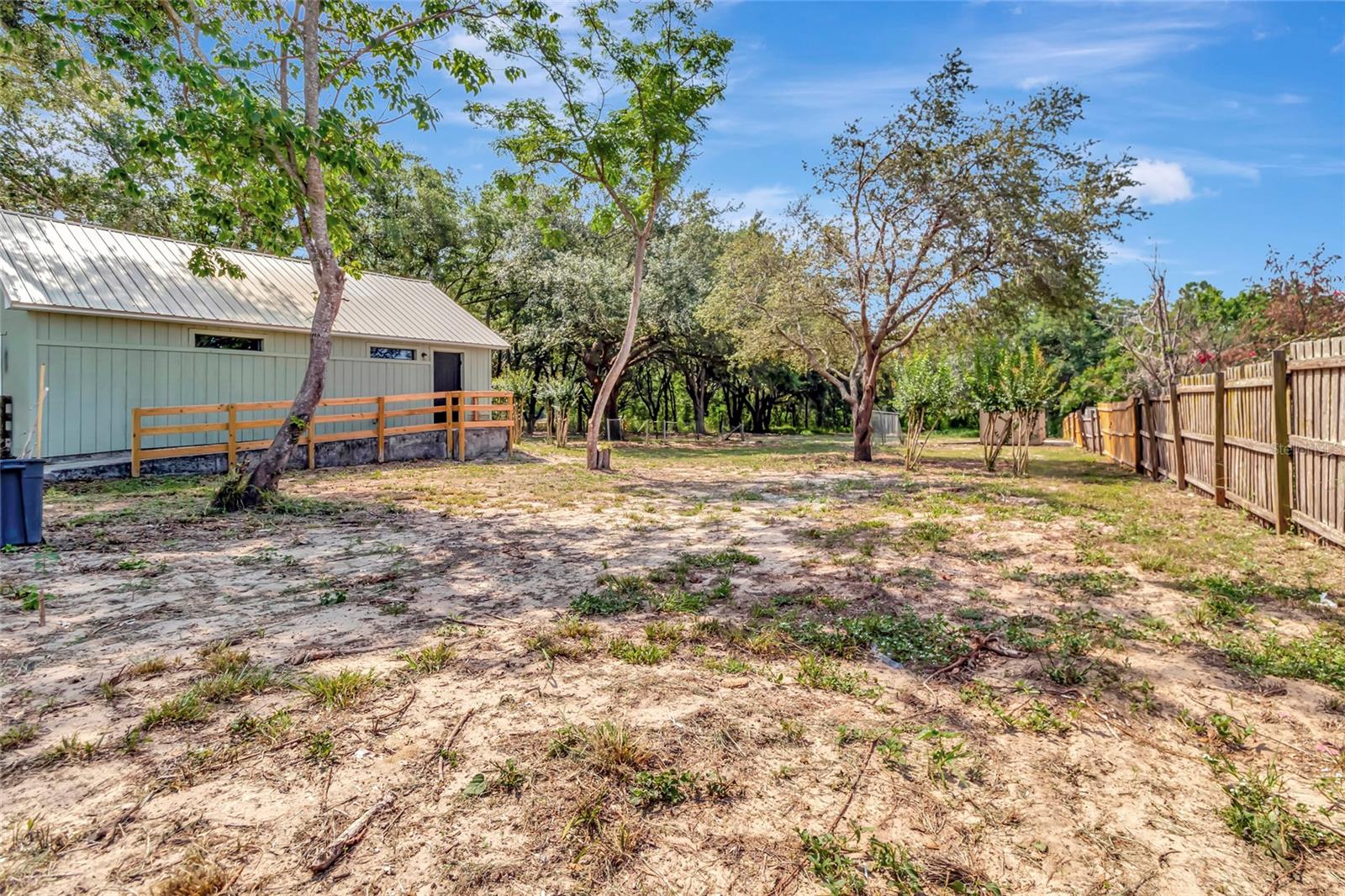 Image 40 of 49 For 10330 Dwights Road
