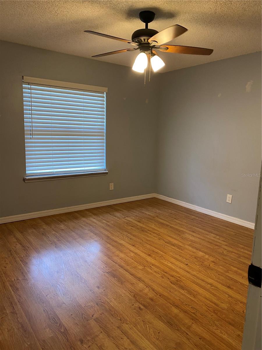 Image 12 of 24 For 901 Baylor Drive
