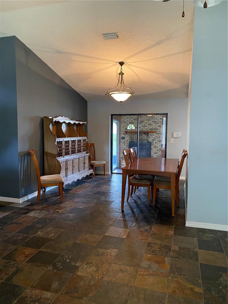 Image 5 of 24 For 901 Baylor Drive