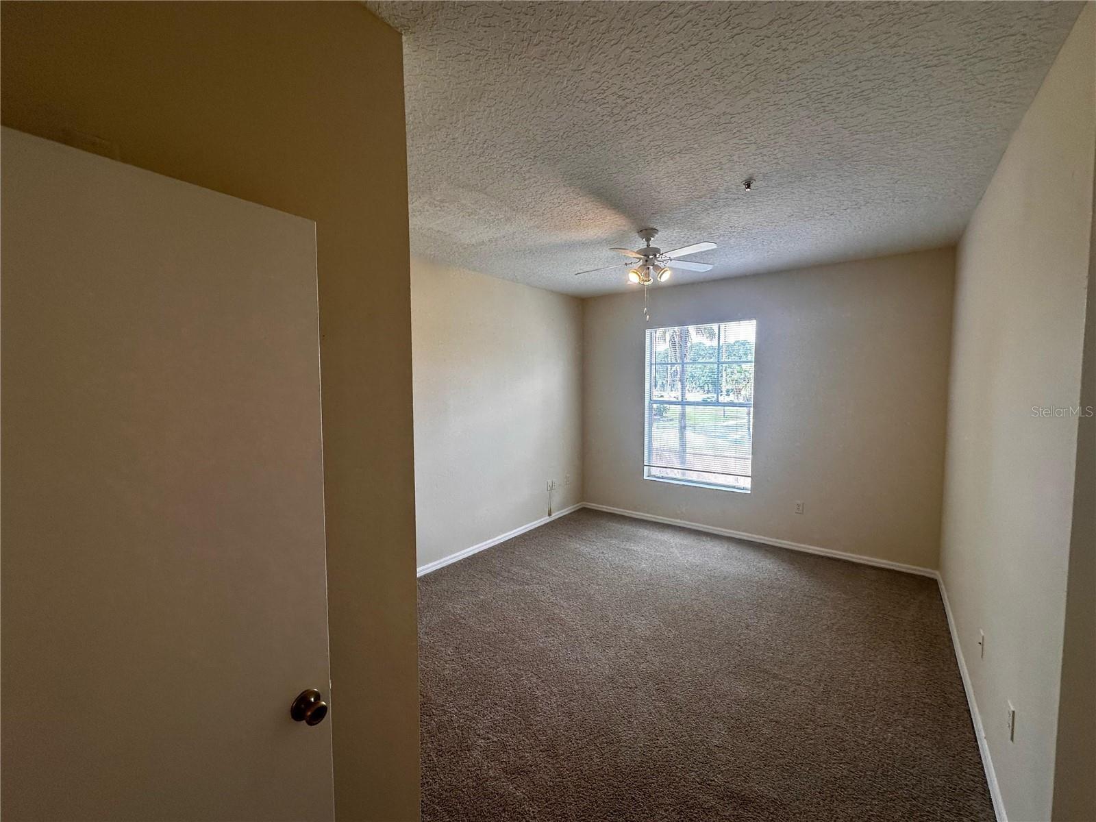 Image 12 of 42 For 5560 Metrowest Boulevard 3-204