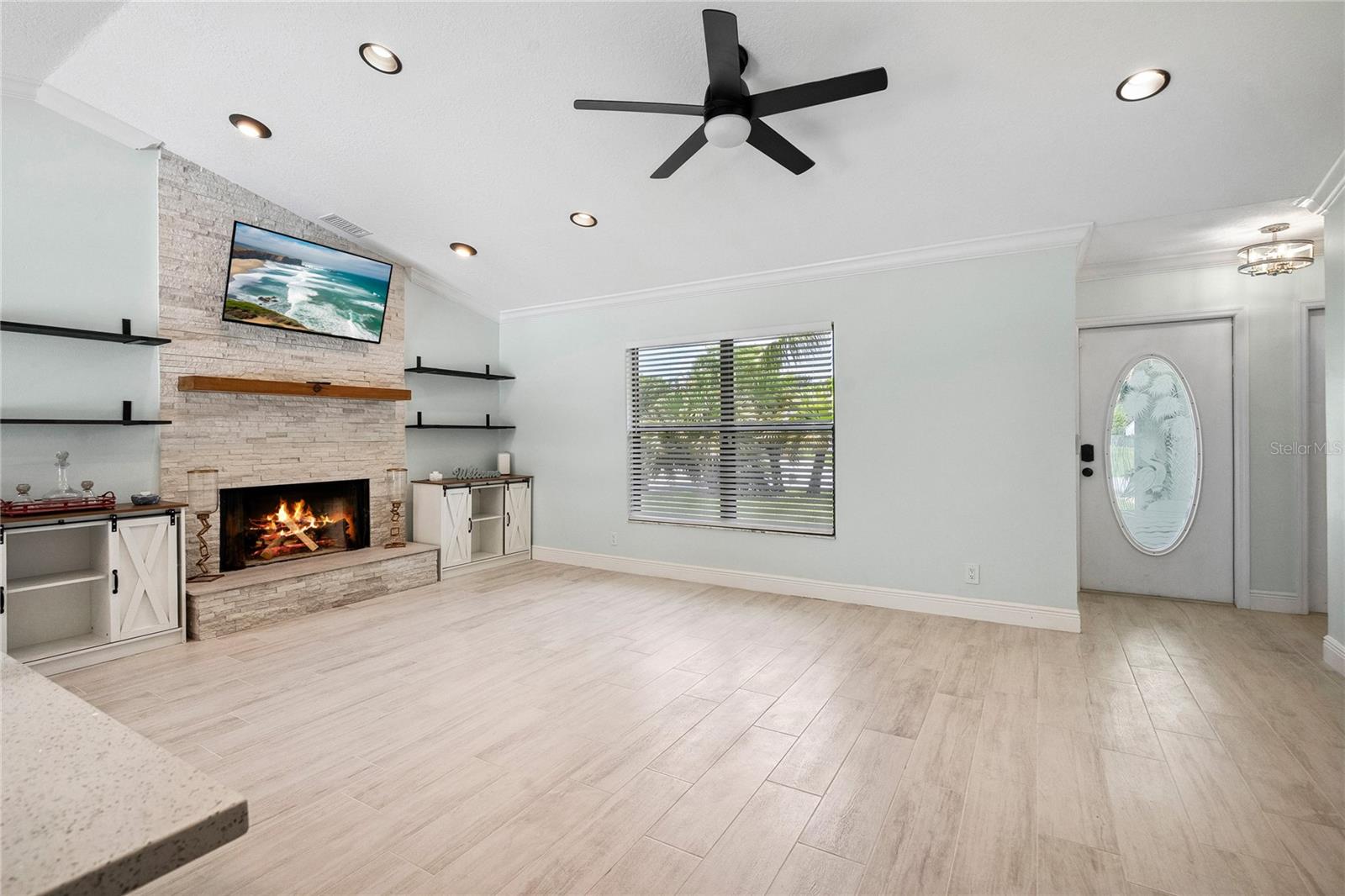 Image 5 of 21 For 6361 Phillips Bend Avenue