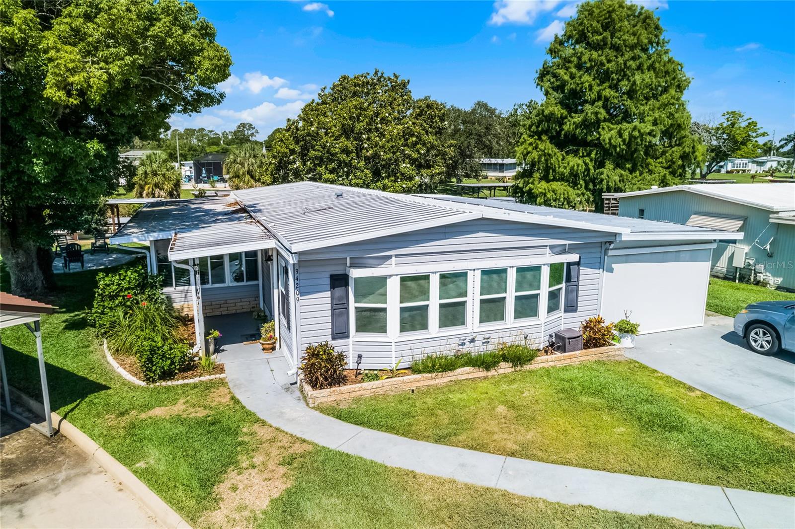 Image 33 of 62 For 34209 Island Drive