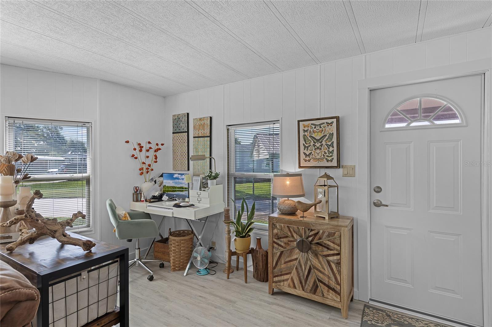 Image 7 of 62 For 34209 Island Drive