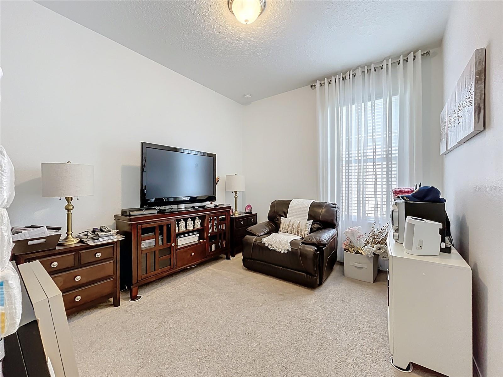 Image 20 of 28 For 1454 Westbury Drive