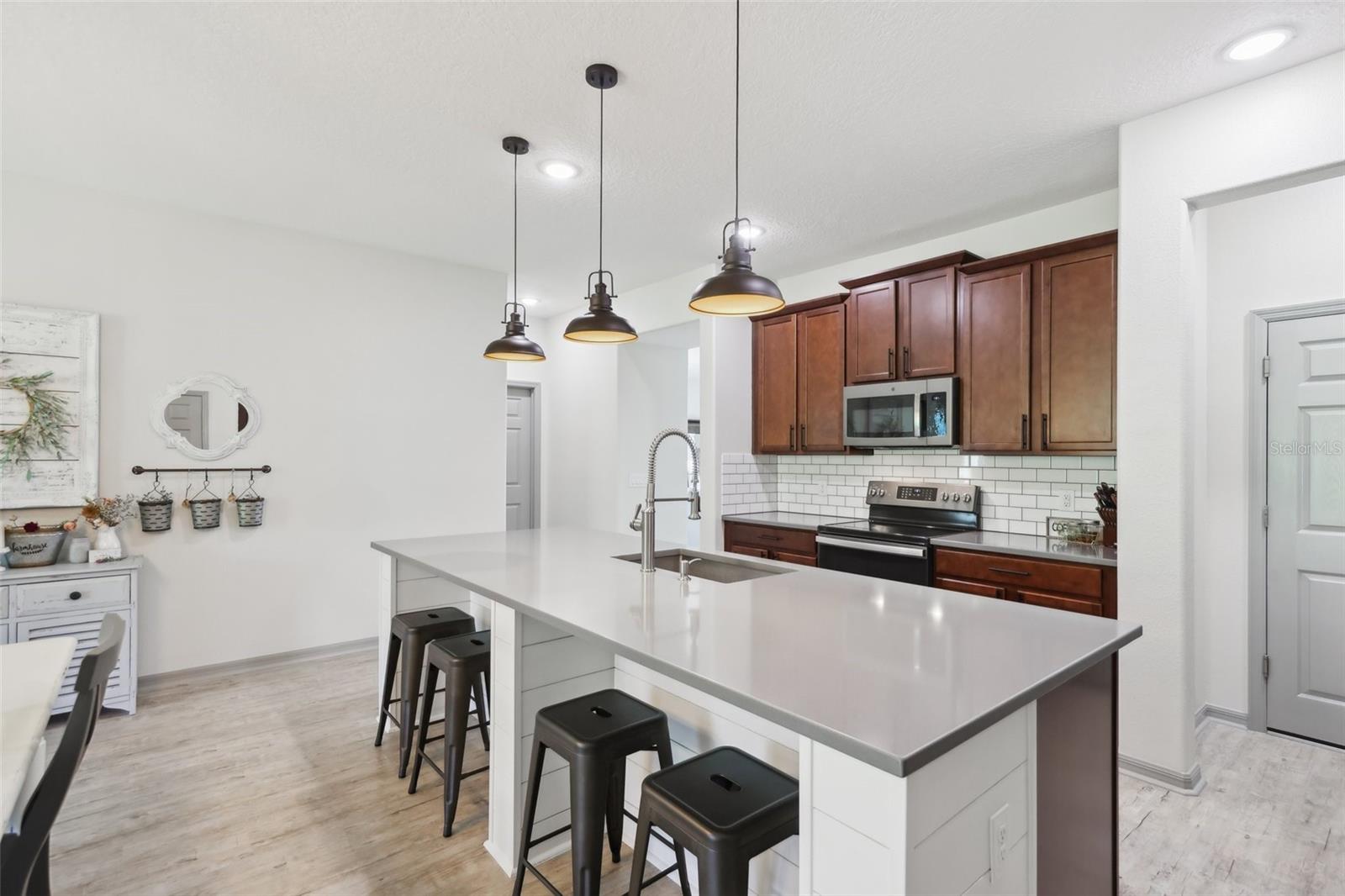 Image 19 of 46 For 11313 Little Nellie Drive