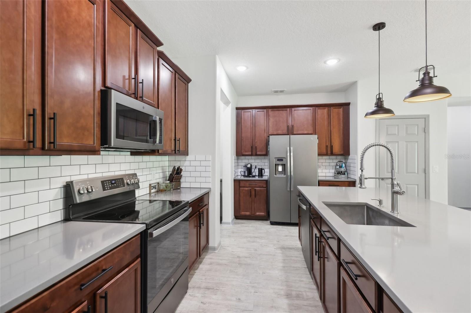 Image 21 of 46 For 11313 Little Nellie Drive