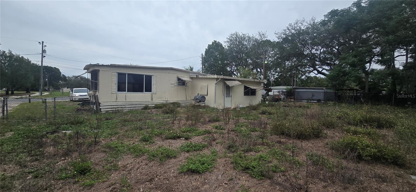Image 22 of 27 For 4634 Sunnyside Drive