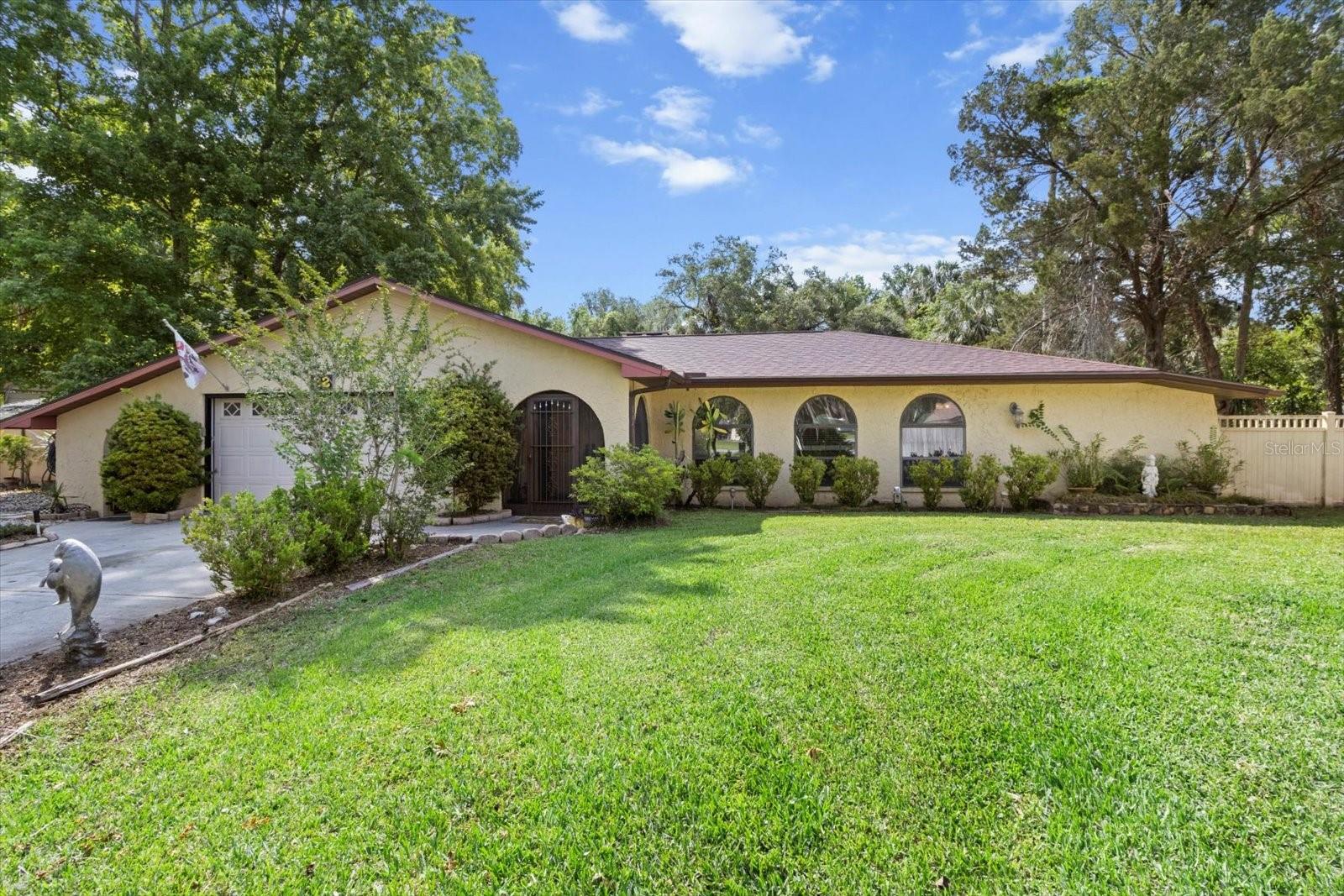 Details for 22 Palm Circle Drive, INGLIS, FL 34449