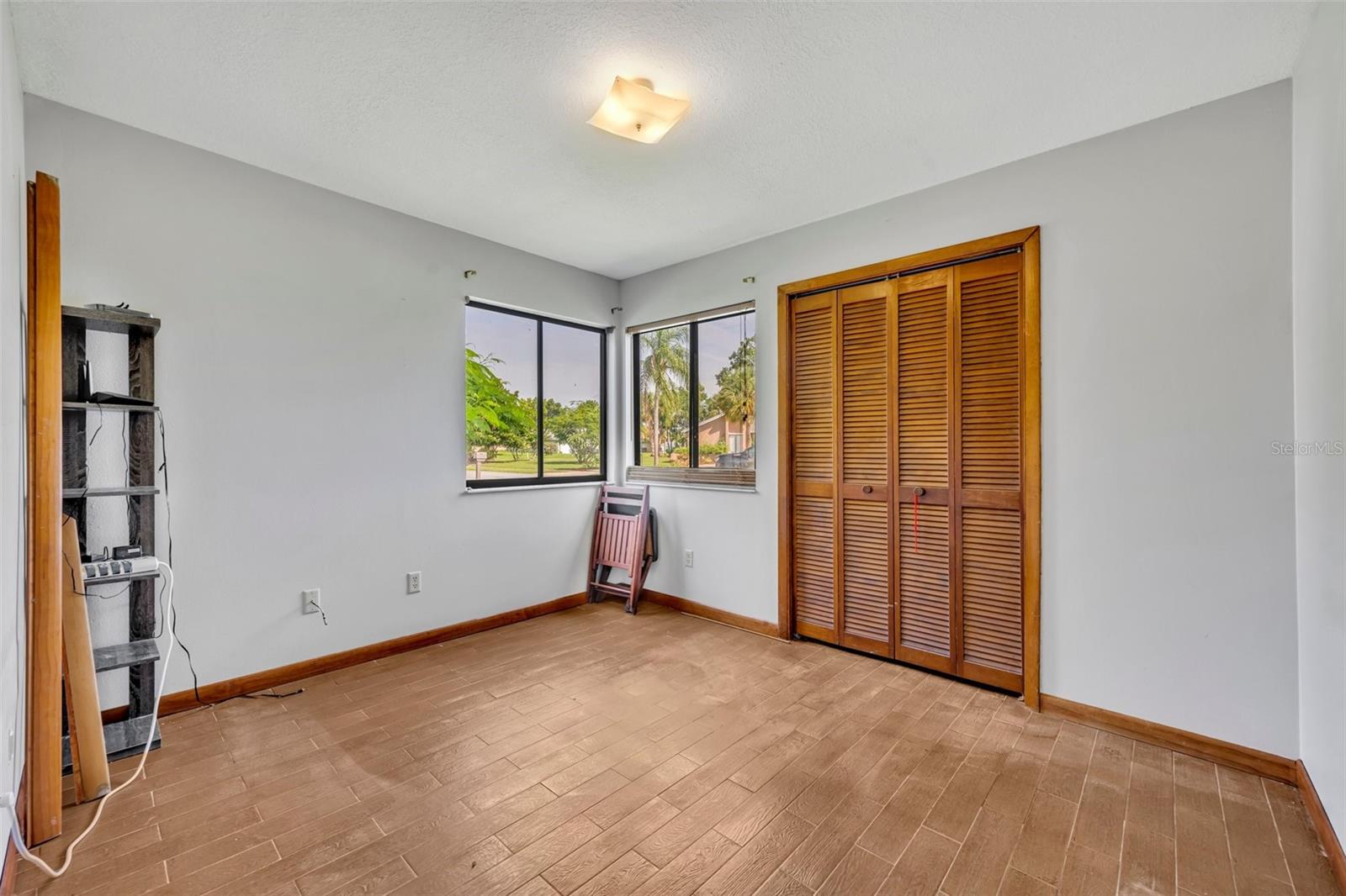 Image 18 of 40 For 2104 Winding Ridge Avenue S