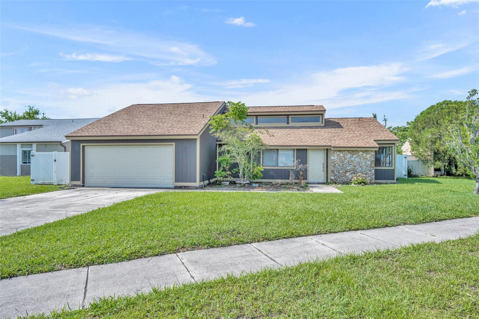 Image 2 of 40 For 2104 Winding Ridge Avenue S