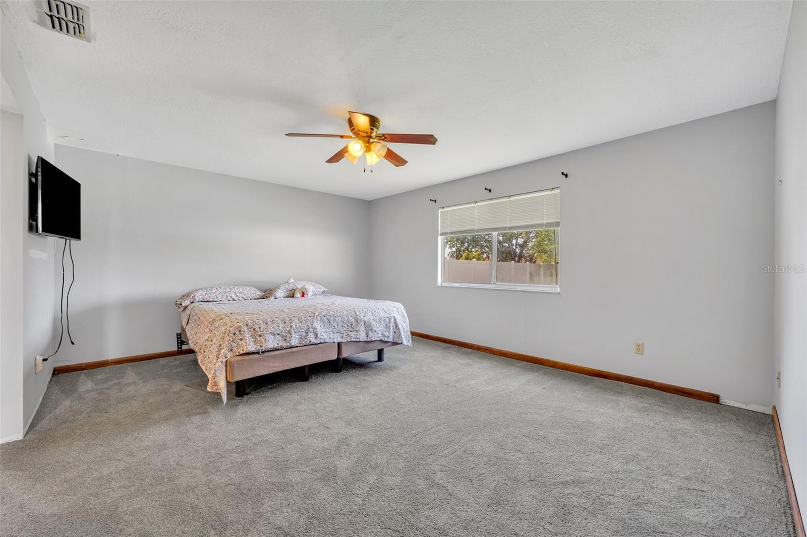 Image 21 of 40 For 2104 Winding Ridge Avenue S