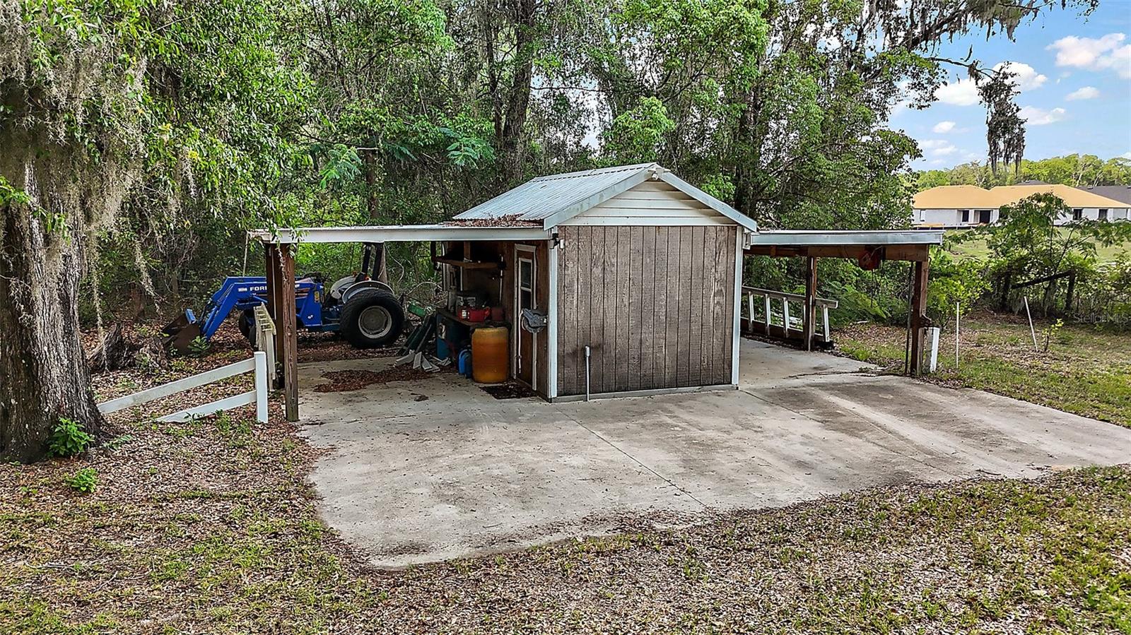 Image 25 of 36 For 11495 71st Terrace Road