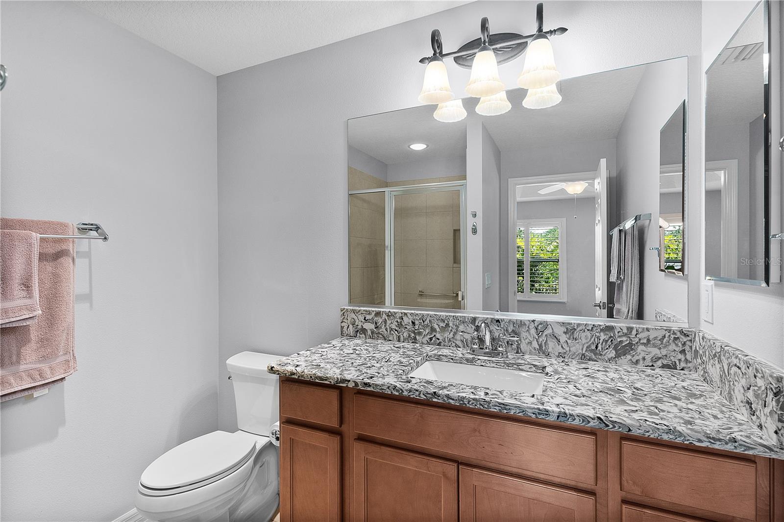 Image 27 of 56 For 2967 Thayer Terrace