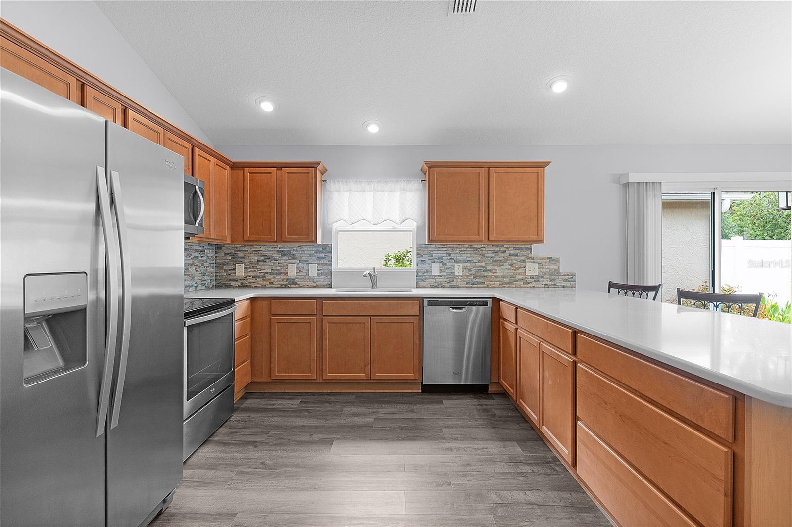 Image 8 of 56 For 2967 Thayer Terrace