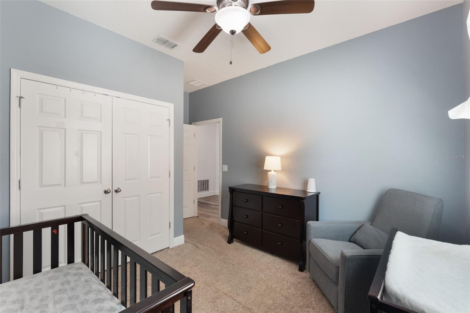 Image 17 of 34 For 686 Black Eagle Drive