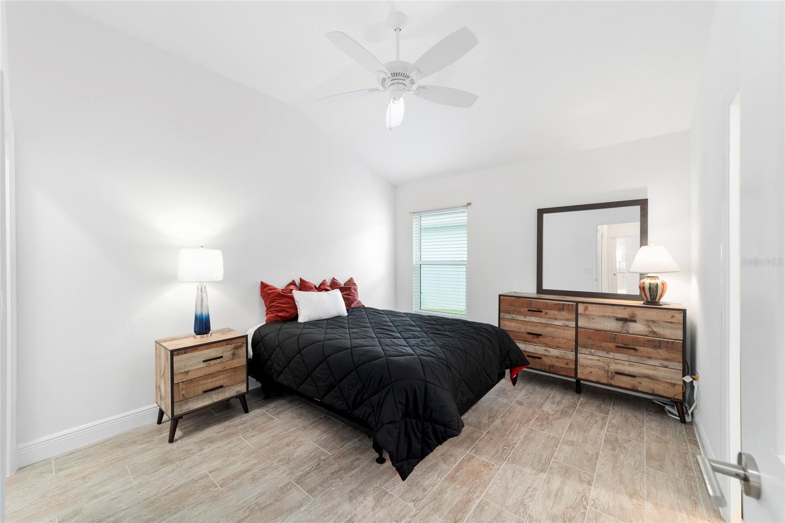 Image 30 of 65 For 3769 Causey Court