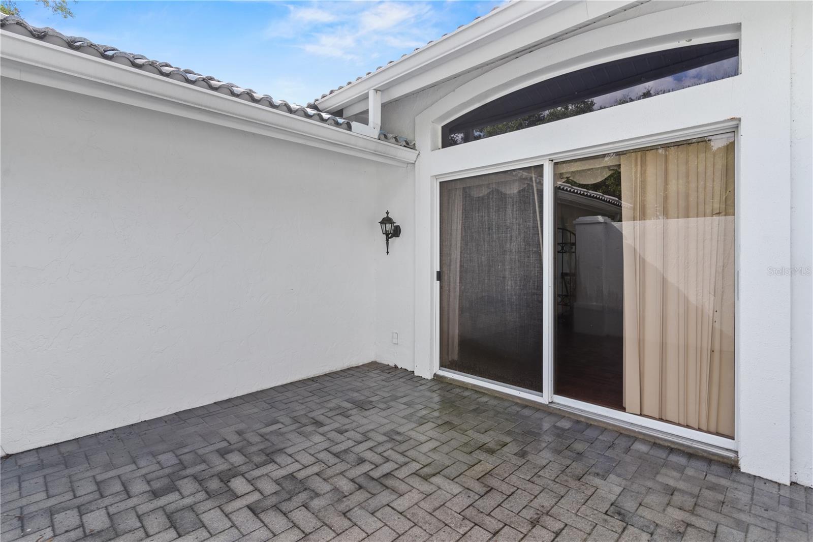 Image 11 of 53 For 6048 Topsail Road