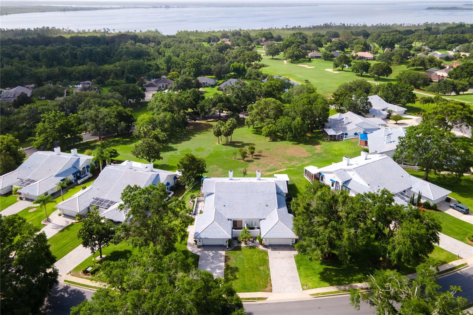 Image 17 of 53 For 6048 Topsail Road