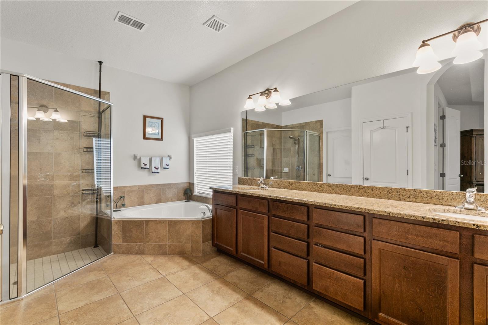 Image 24 of 43 For 10240 Kabana Boulevard