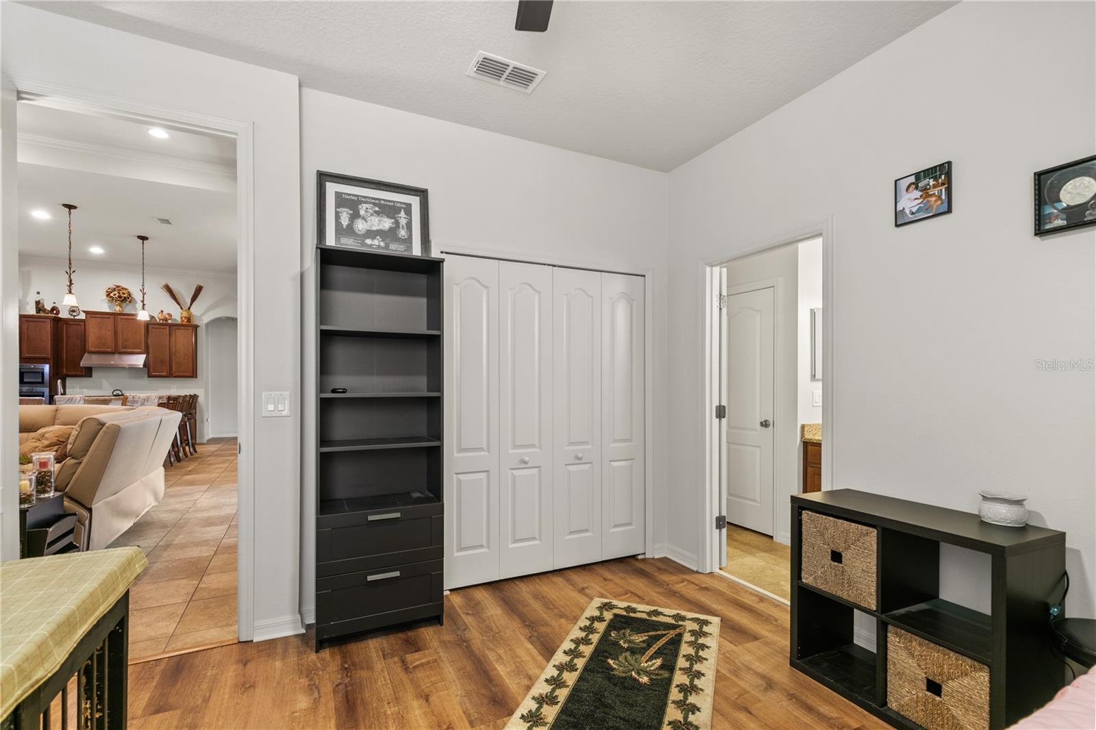 Image 30 of 43 For 10240 Kabana Boulevard