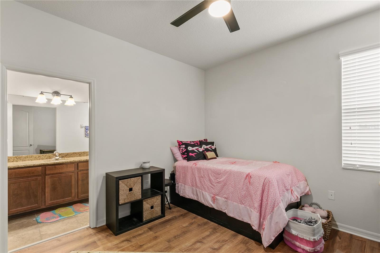 Image 31 of 43 For 10240 Kabana Boulevard