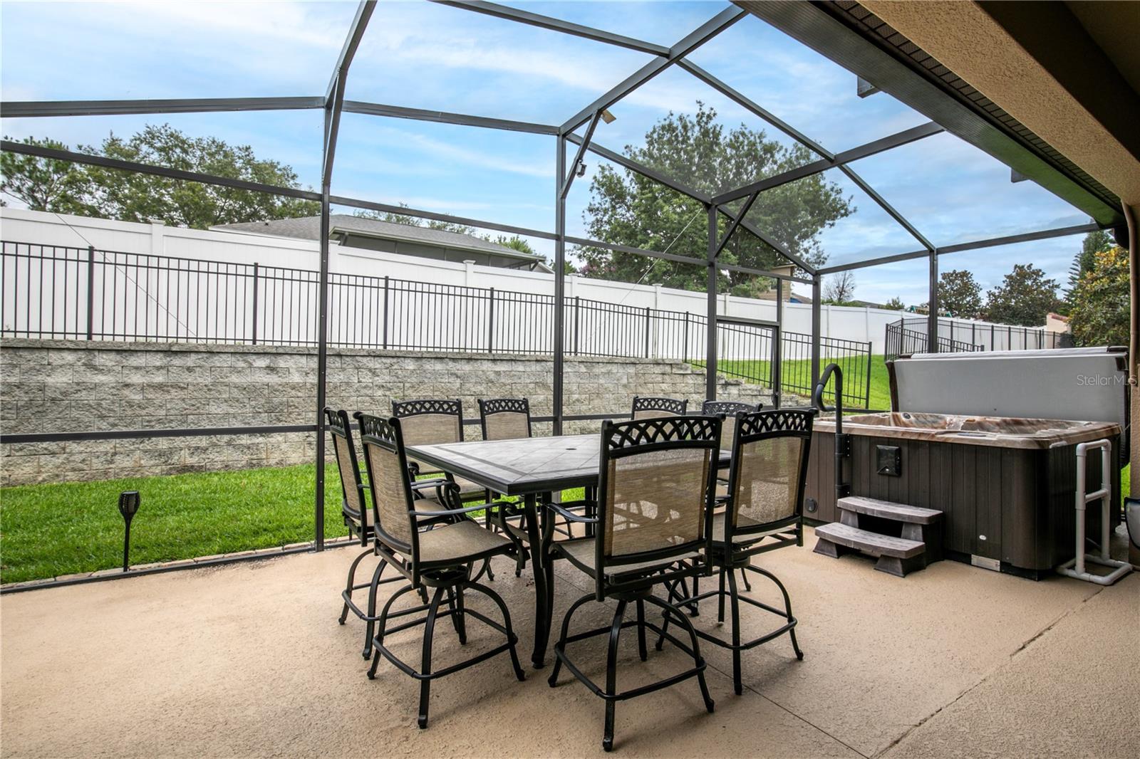 Image 33 of 43 For 10240 Kabana Boulevard