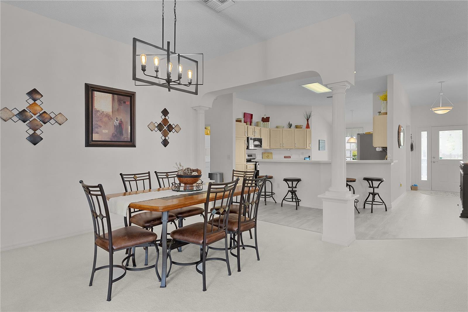 Image 11 of 44 For 2738 Morven Park Way