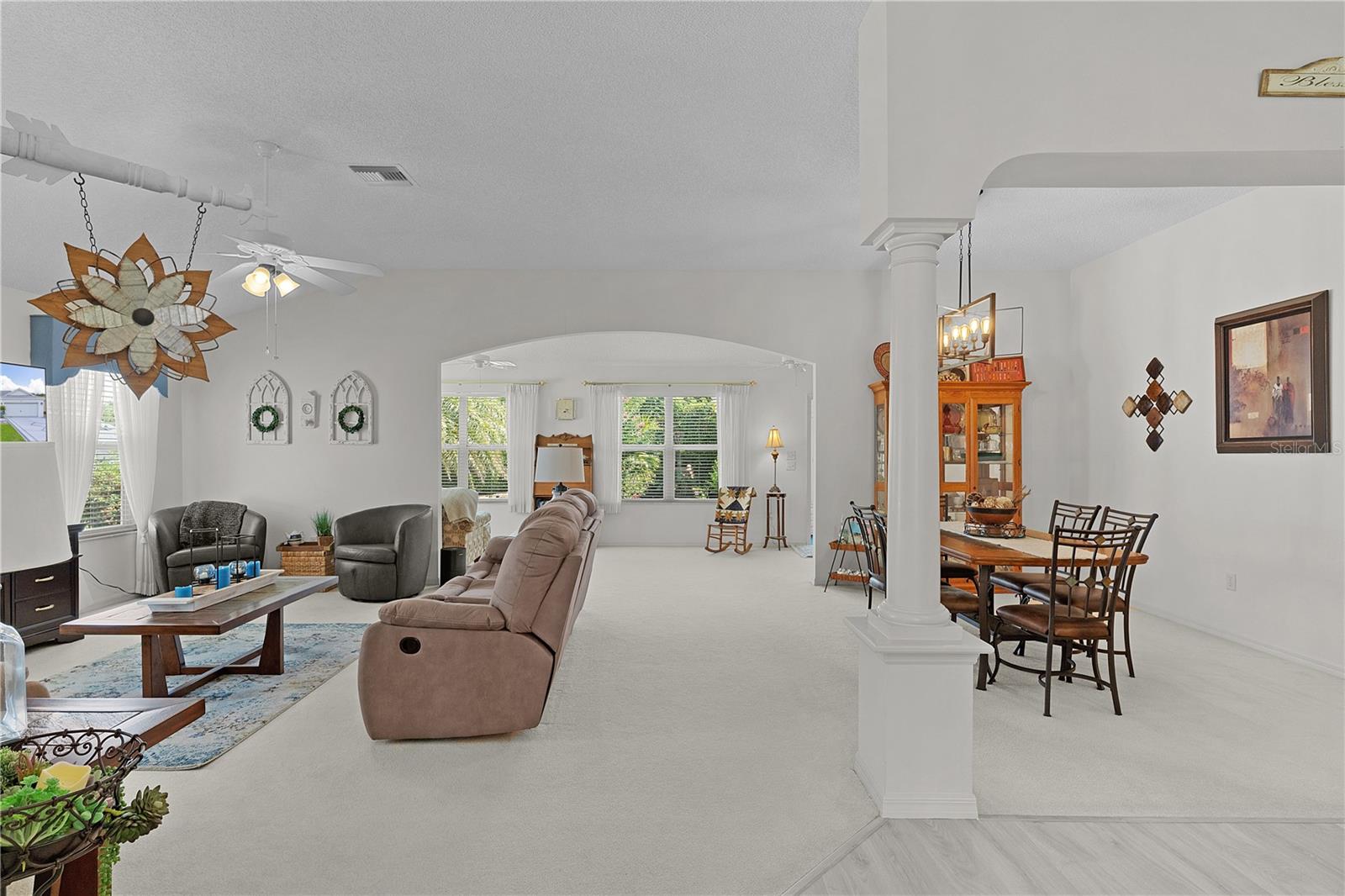 Image 5 of 44 For 2738 Morven Park Way