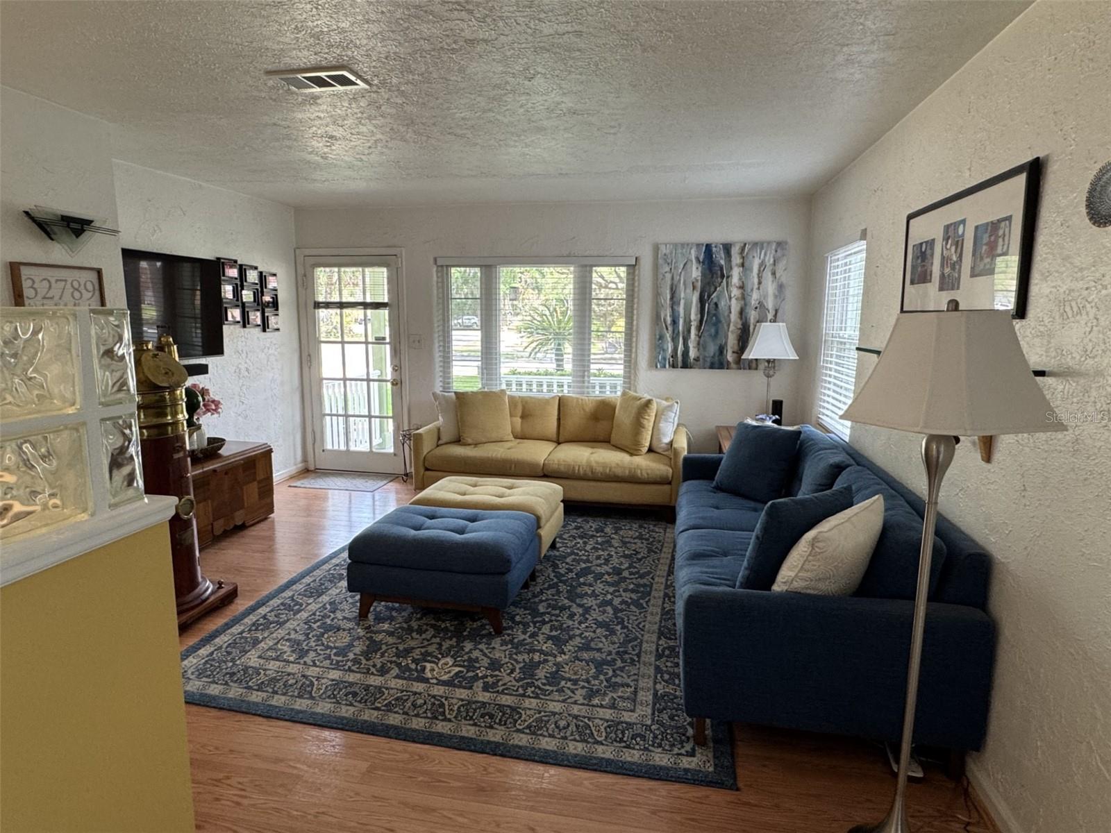 Image 33 of 45 For 1339 Orchid Avenue