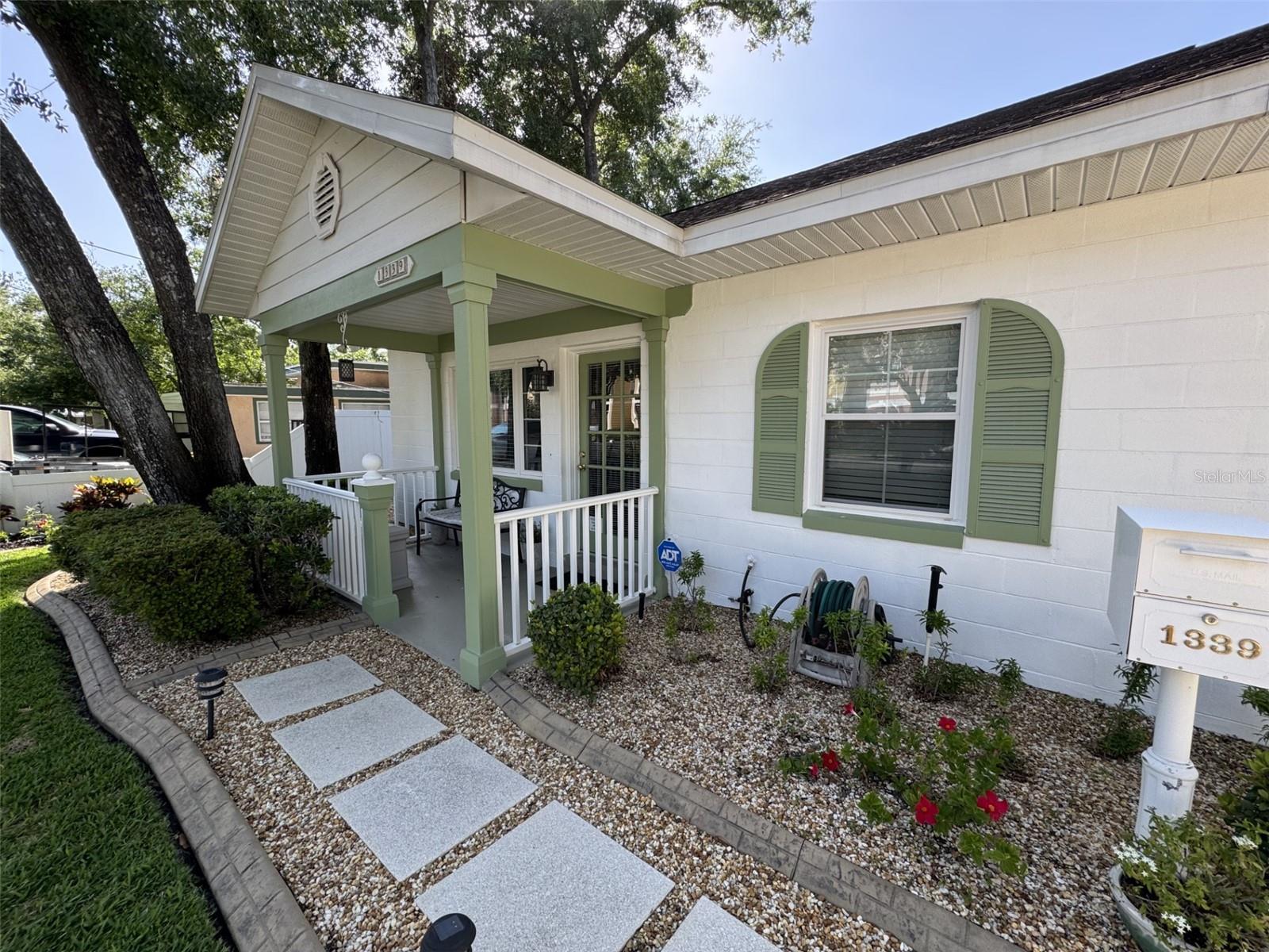 Image 4 of 45 For 1339 Orchid Avenue
