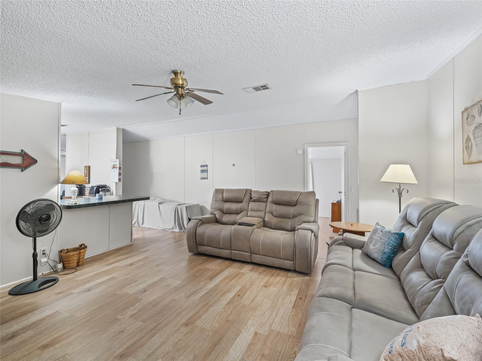 Image 16 of 40 For 14130 175th Street