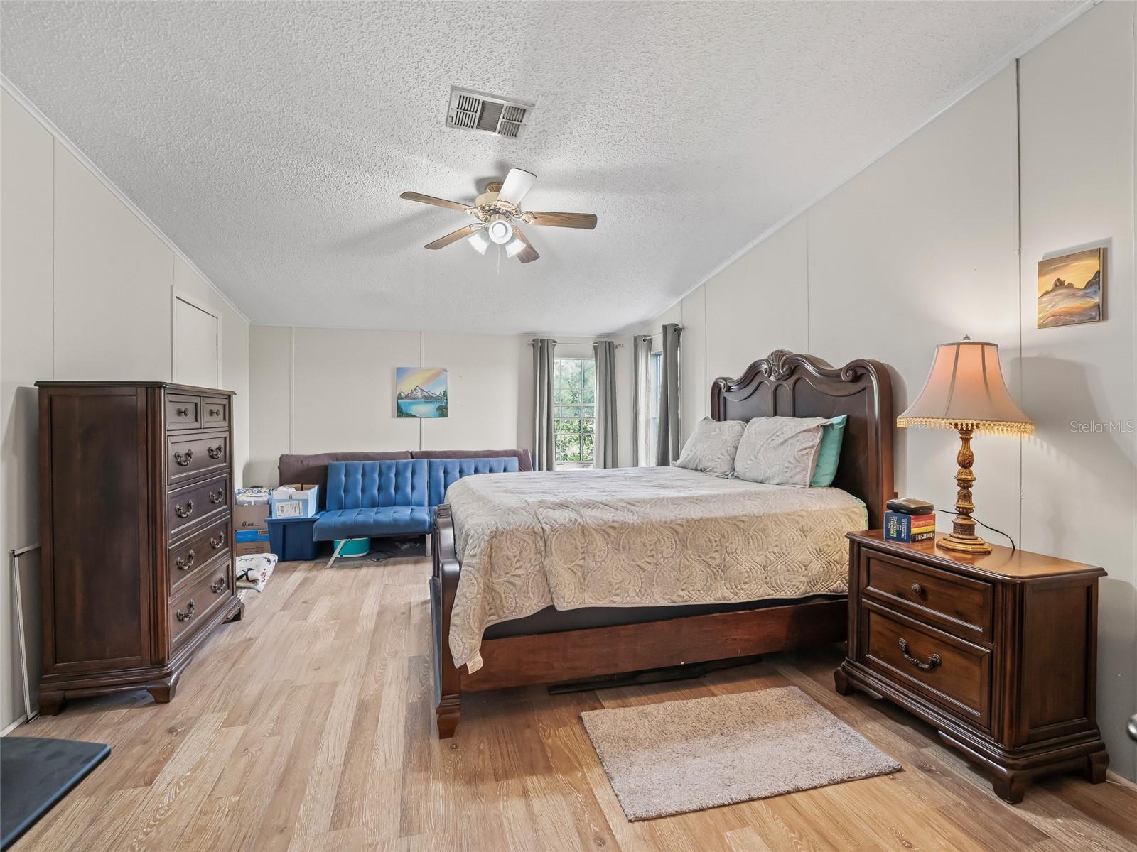 Image 18 of 40 For 14130 175th Street