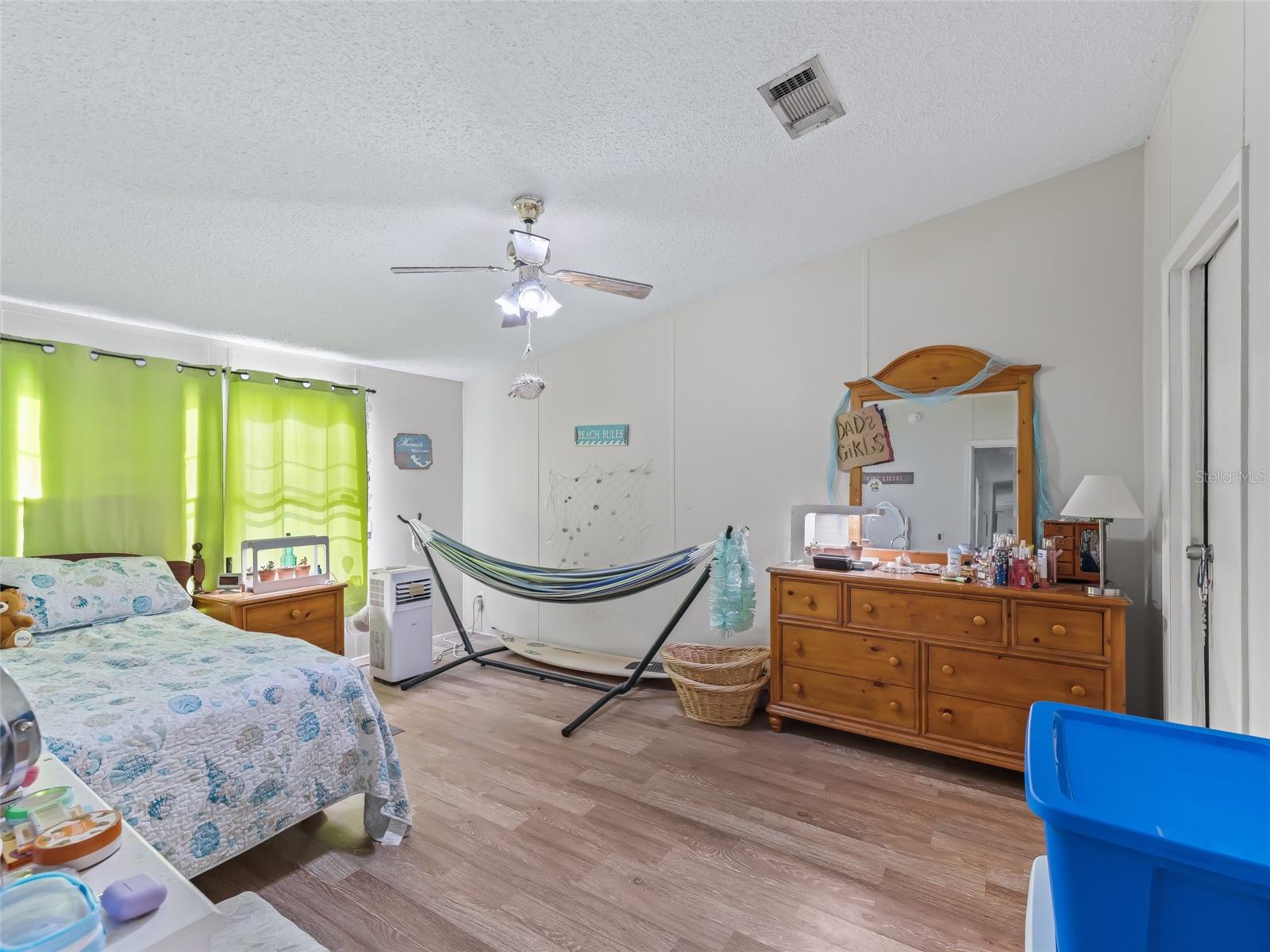 Image 27 of 40 For 14130 175th Street