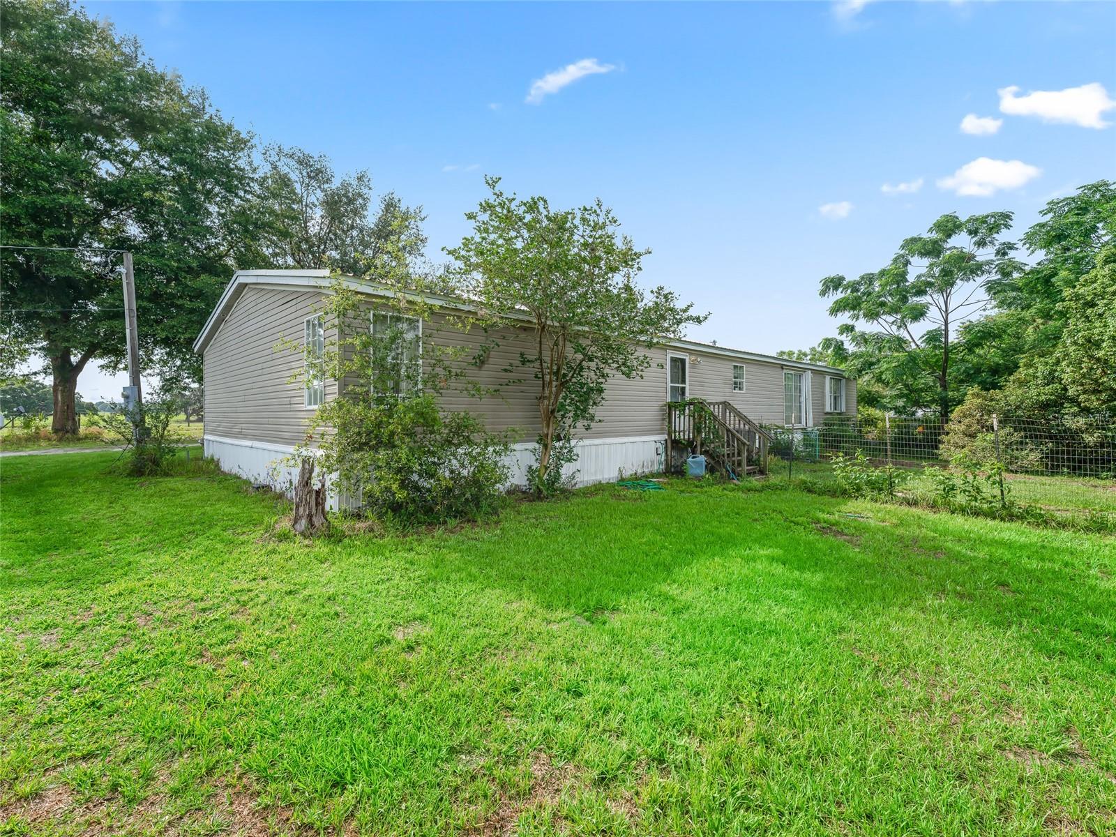 Image 30 of 40 For 14130 175th Street