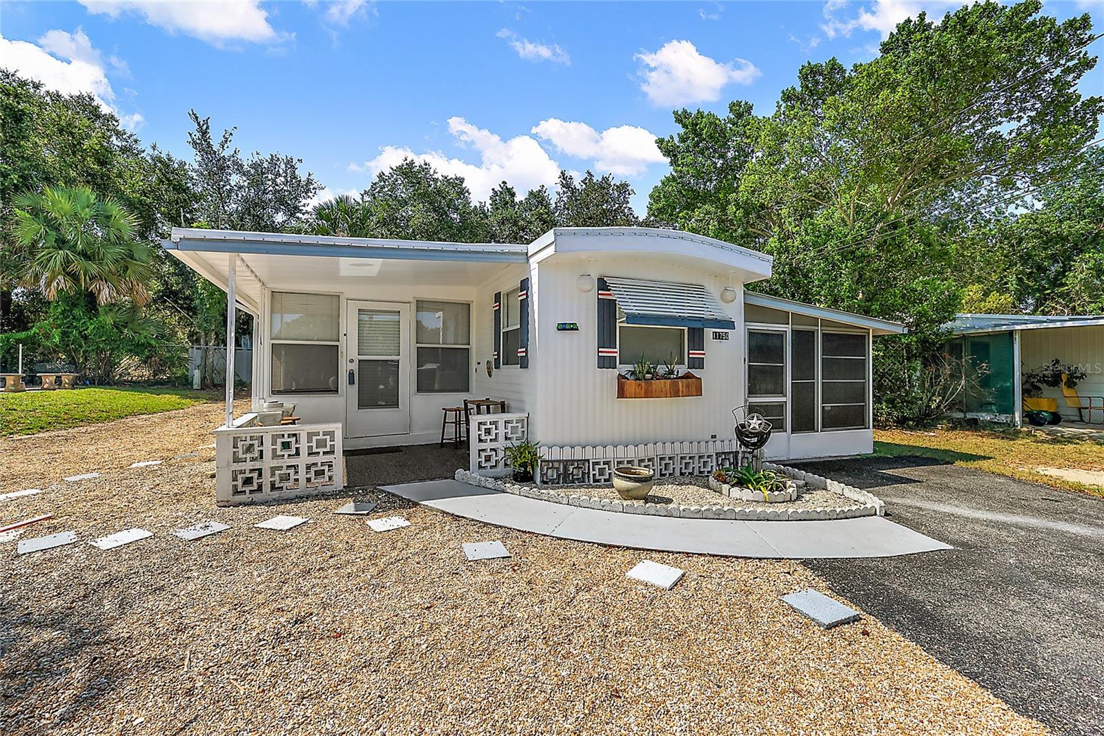 Details for 11750 Hickory Lane, TAVARES, FL 32778