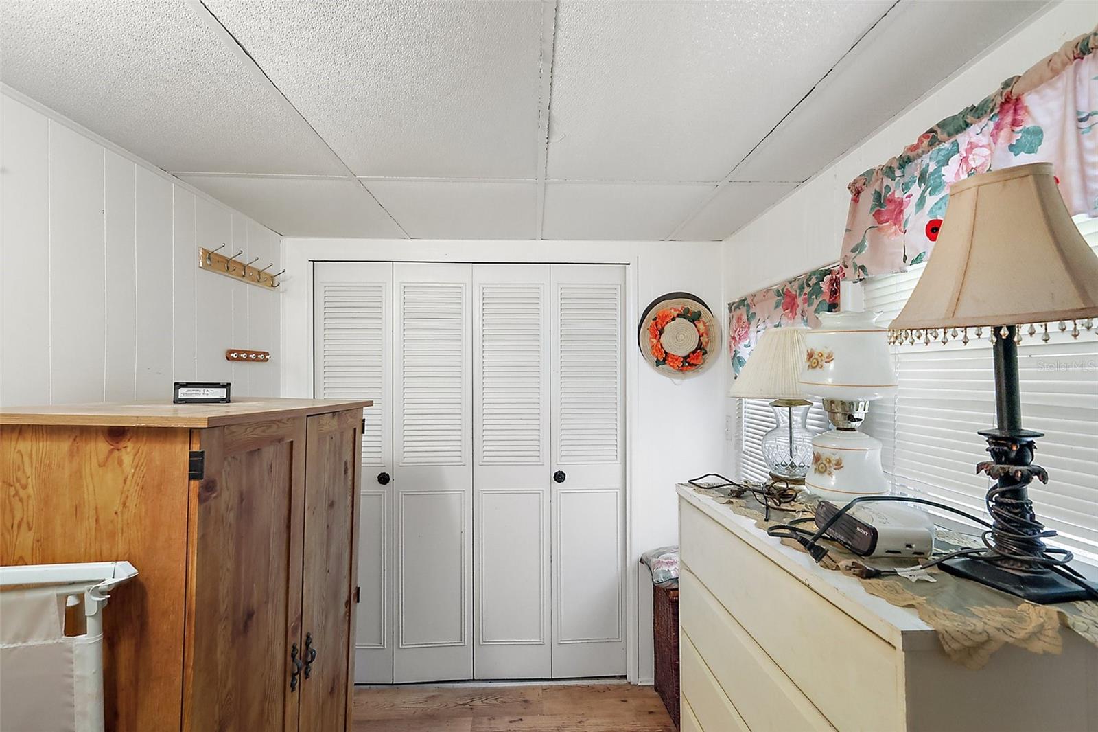 Image 18 of 25 For 11750 Hickory Lane
