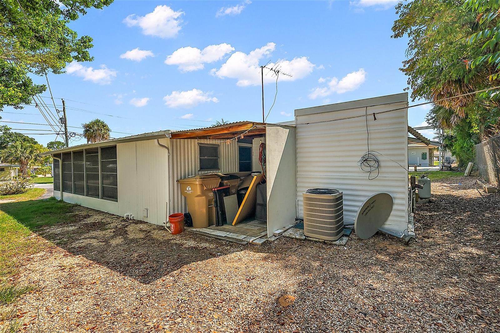 Image 5 of 25 For 11750 Hickory Lane