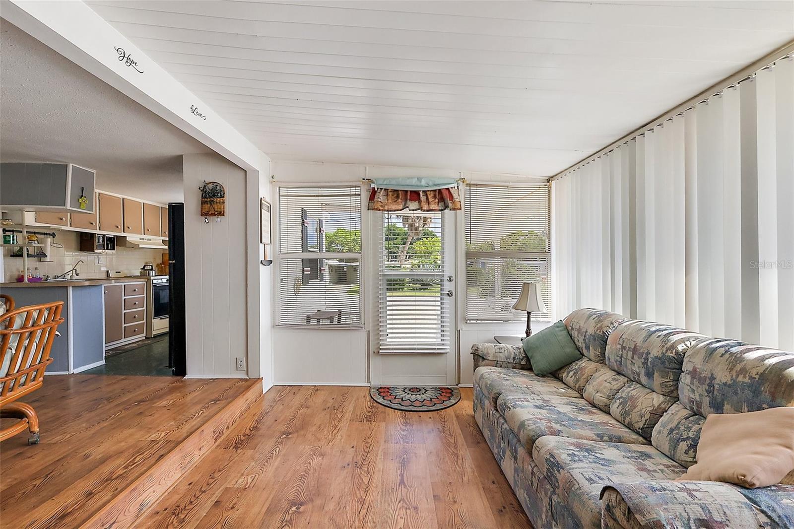 Image 8 of 25 For 11750 Hickory Lane